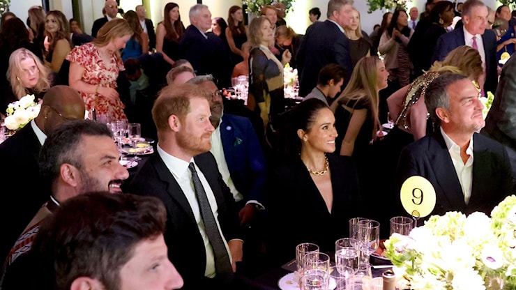 Harry e Meghan, svolta sulla sicurezza: ora Archie e Lilibet potrebbero davvero tornare da re Carlo? - Vanity Fair Italia