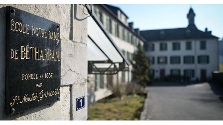 Francia, presunti abusi sessuali, fisici o psicologici su 700-1500 studenti della scuola cattolica di Notre-Dame-de-Betharram - Il Giornale d'Italia