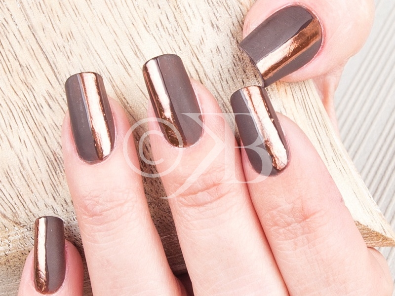 Nail art: Kateryna Bandrovska propone eleganza essenziale