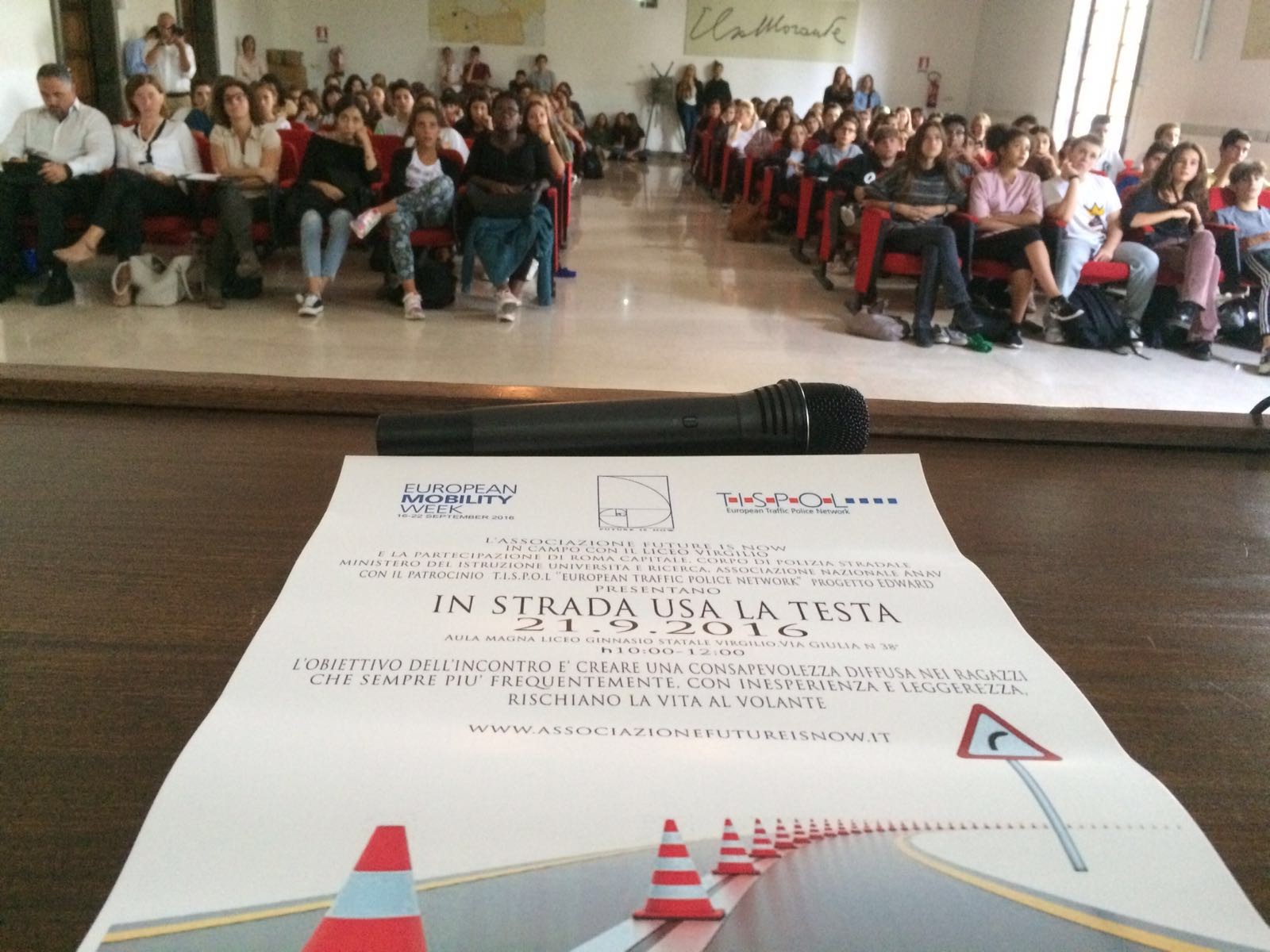 Pompei Finas: parte oggi la campagna rivolta agli studenti In strada usa la testa!